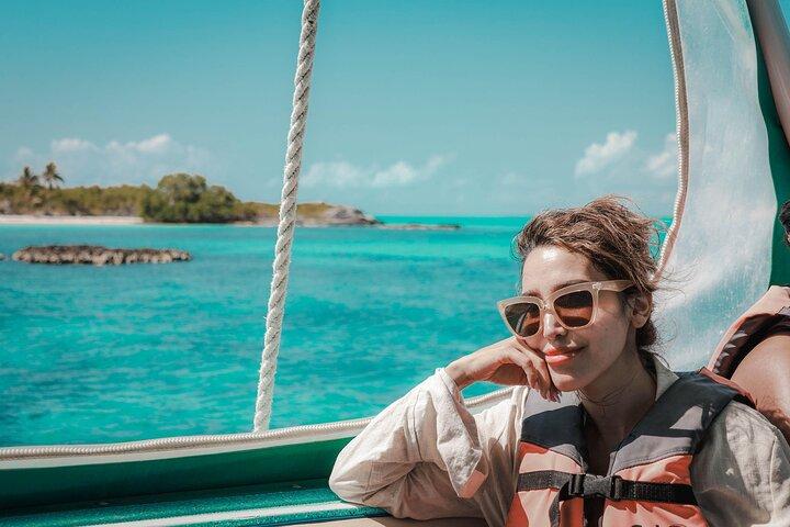 Private Escape: Isla Contoy & Isla Mujeres with Snorkeling