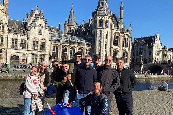 Free tour of Brussels in Italian ( with booking fee)