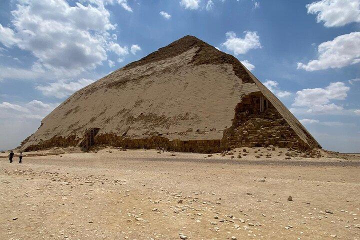 Around Sphinx and Pyramids Tour