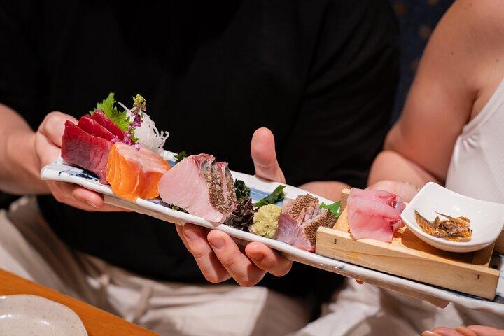 Tokyo Ginza Authentic Food Tour (Izakaya Hopping by local guide)