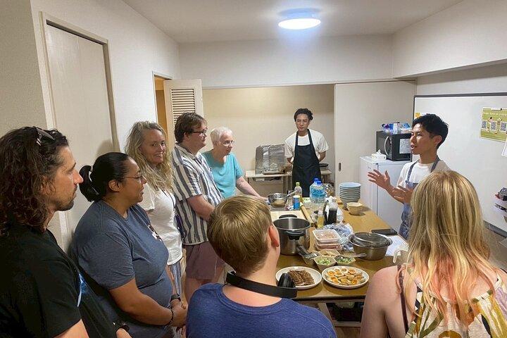 Osaka Ramen Cooking Class "Learn here and make it at home"