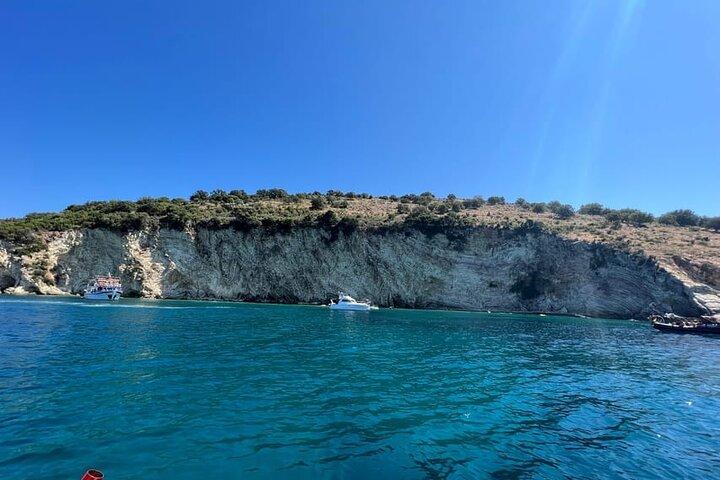 Sarandë: Krorez Boat Tour+Hidden Beaches+Drinks&Snorkeling