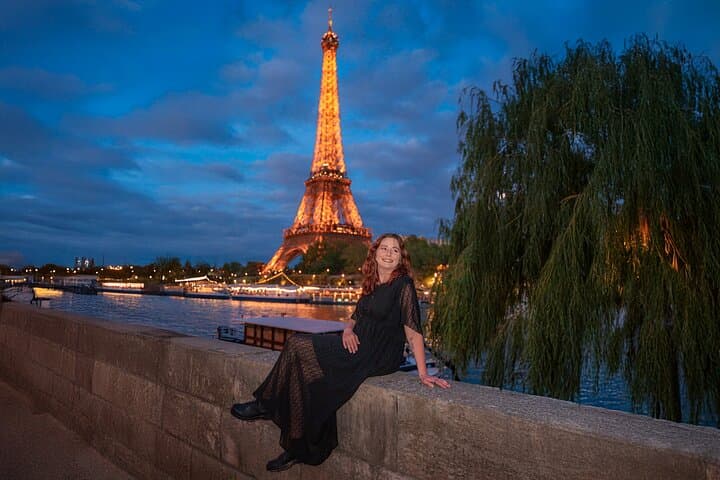Paris Group Photoshoot with 30 Professional Photos