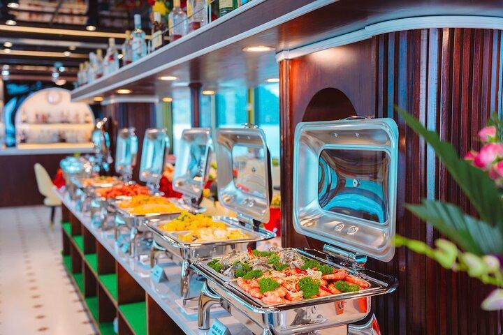 Premium Halong Bay 1-Day Cruise from Hanoi with Jacuzzi Party