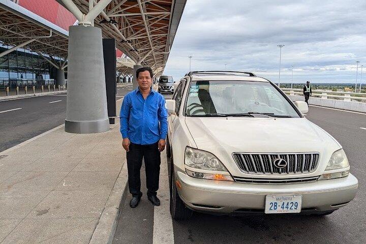 Siem Reap: Private Airport Taxi Service ( From Hotel to Airport )