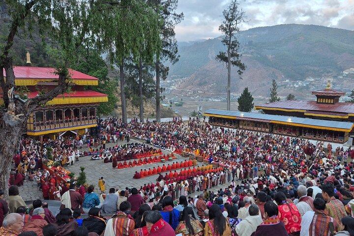 Explore Bhutan with Local Guide