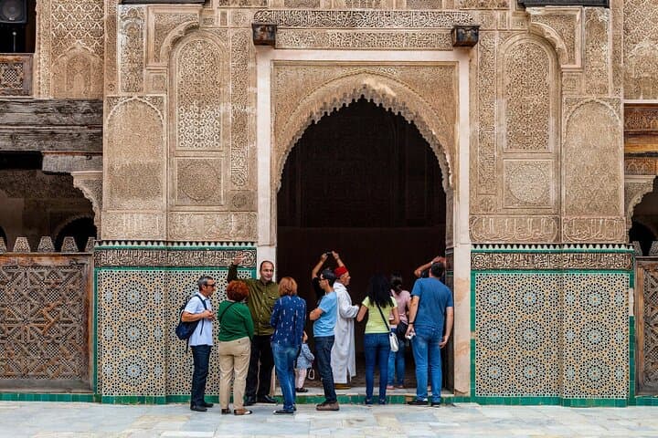 Fes: Royal Palace, Madrasa, Tannery & Souks and Medina Tour