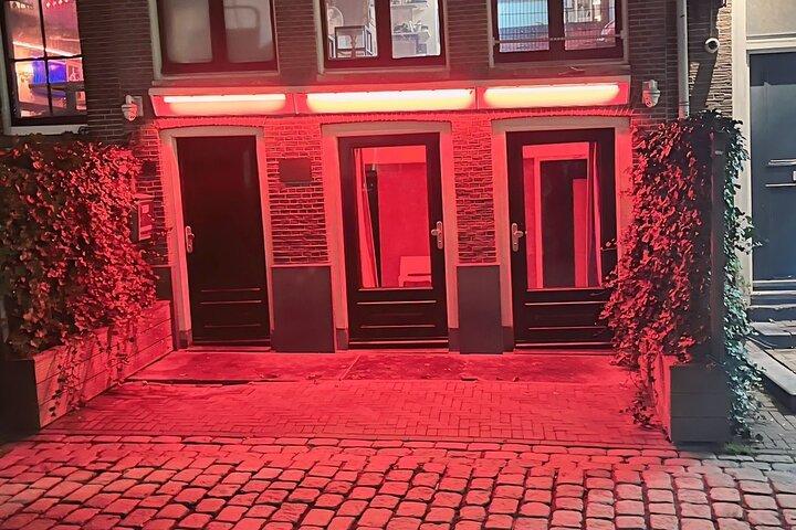 Private Amsterdam Red-light District Tour English or German