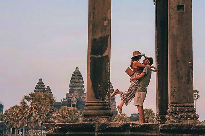 Angkor Wat Sunrise Small-Group Tour From Siem Reap - Free Hotel Pickup
