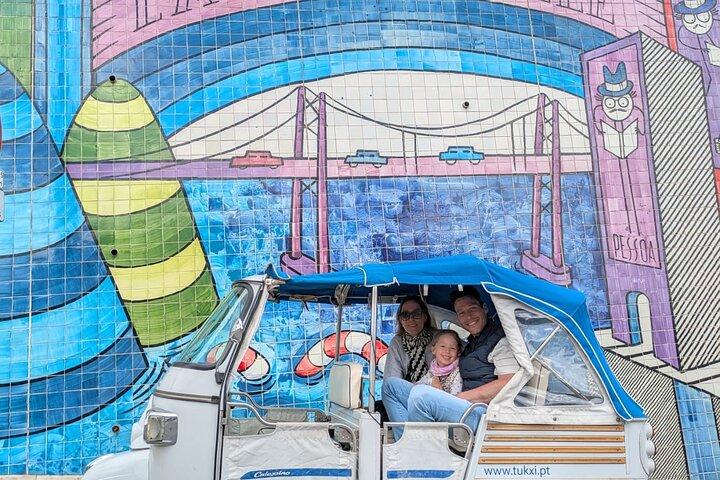 Lisbon: Private Tuk Tuk — Alfama, Hidden Gems & Viewpoints