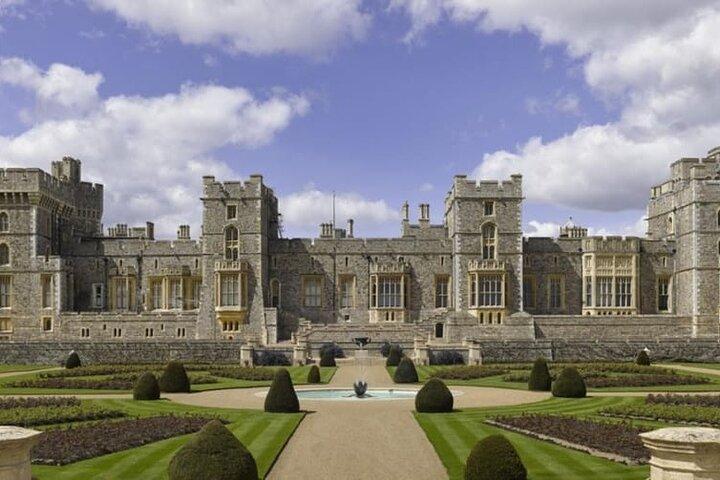 From London: Windsor Castle Full Day Guided Tour By Train
