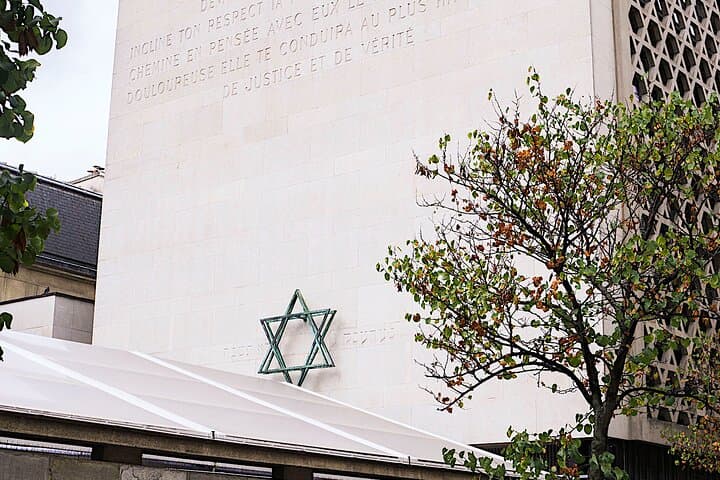 Paris: Private Jewish Marais District Walking Tour
