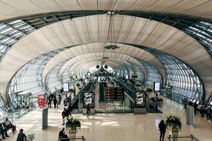 Private Bangkok Airport Transfer by Comfortable SUV