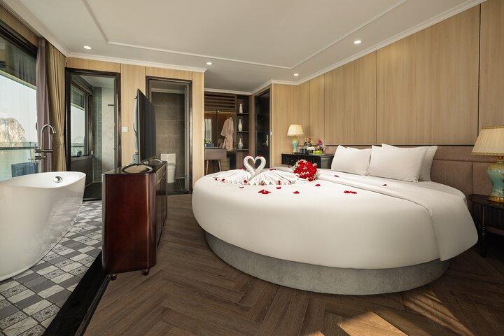 Luxury Ha Long and Lan Ha Bay 2D1N Cruise Doria 5 Star from Hanoi