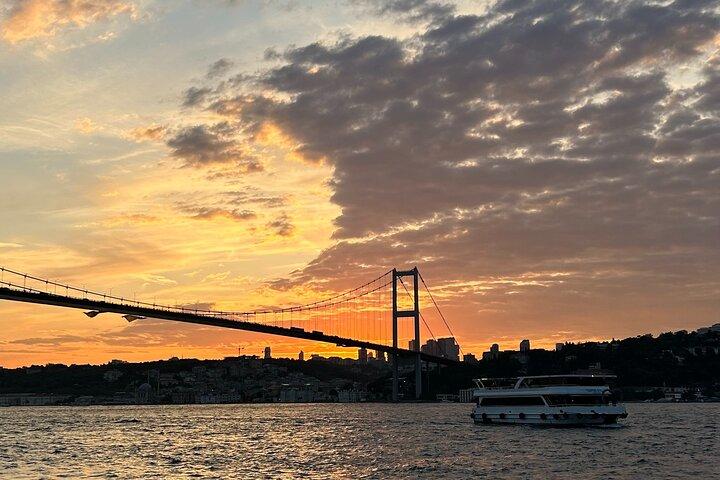 Istanbul's Golden Hour: Bosphorus Sunset Cruise By Boat