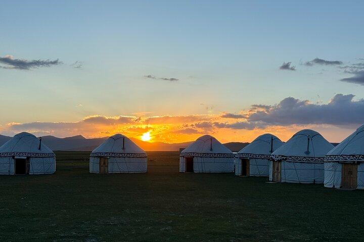 Son Kul Lake Two Day Nomad Tour with Yurt Stay and Local Food