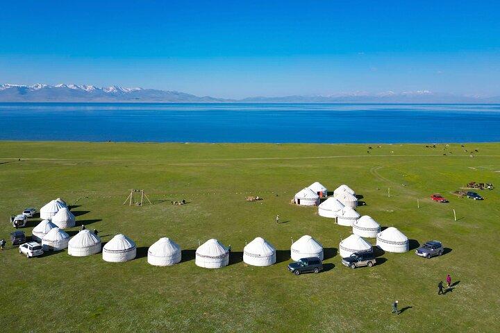 Son Kul Lake Two Day Nomad Tour with Yurt Stay and Local Food