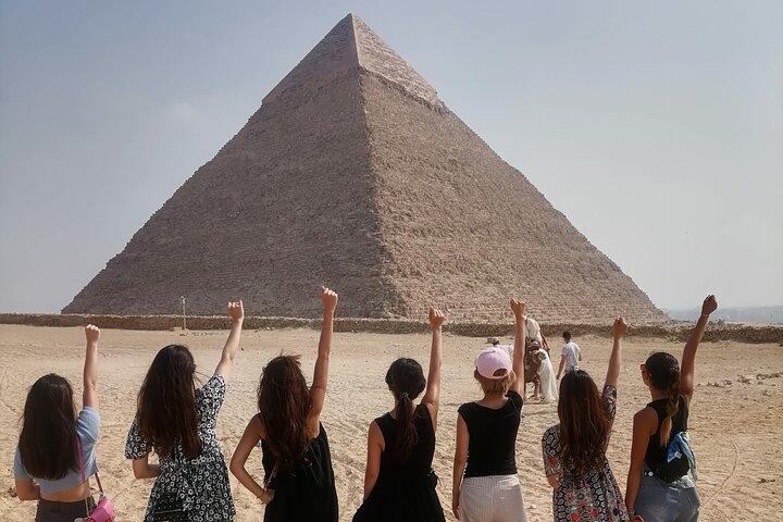Private tour to Giza pyramids, Grand Egyptian Museum(GEM)