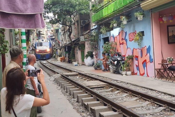 Hanoi City Highlights Walking Tour – Landmarks & History