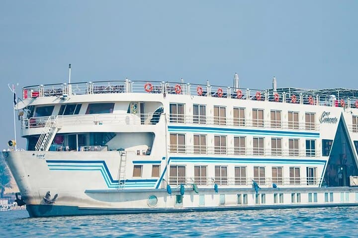 5 Day Nile Cruise Luxor and Aswan Hot Air Balloon with Abu Simbel