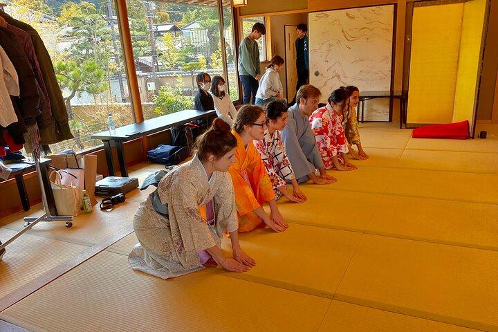 Authentic Japanese Dance Experience in Kyoto