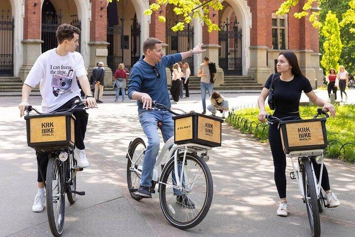 Historic Guided Bike Tour in Krakow