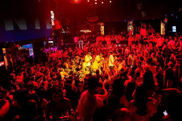 Mandala Cancun Unlimited Drinks Premium Exclusive Pass