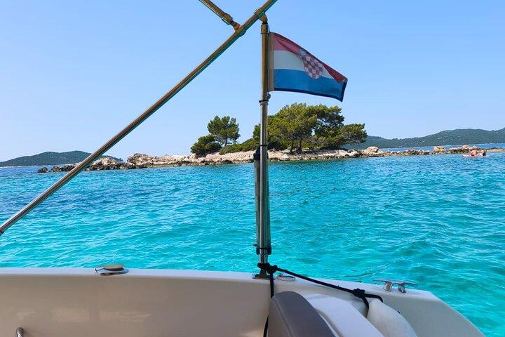 BLUE CAVE & ELAPHITI ISLANDS 4 HOURS ALL INCLUSIVE boat tour
