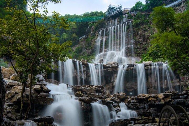 From Dongguang To Gulong Gorge Skywalk Bridge and Waterfall Tour