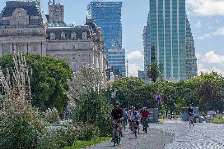 Full Day Bike Tour in BA Foodie and Cultural Immersion Max 6 ppl