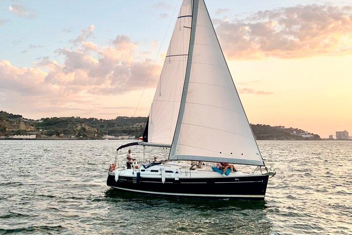 Lisbon: Private Hands-On Sailing Experience on the Tagus River