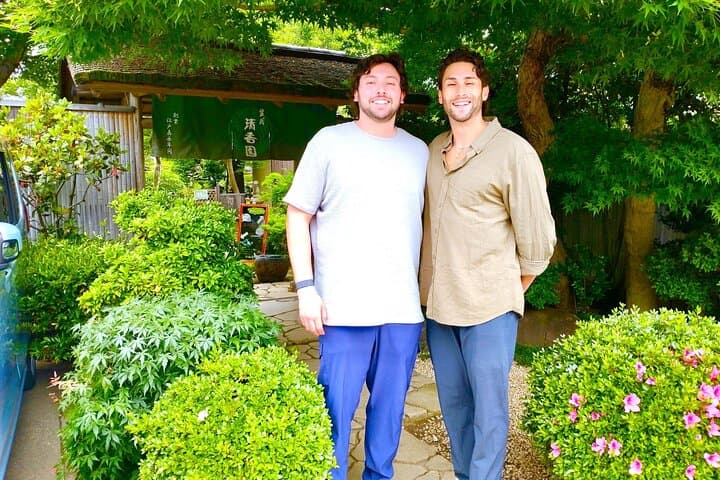 Bonsai Tour & Experience at the Most Sacred City for Bonsai in JP