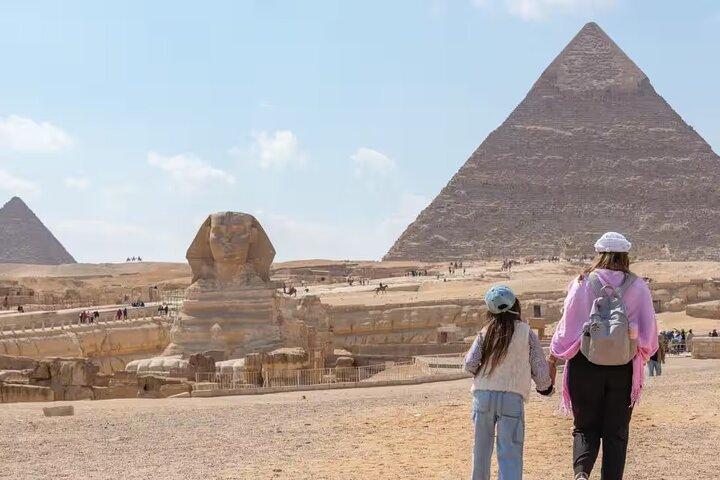 Private half Day Tour Giza Pyramids & Great Sphinx