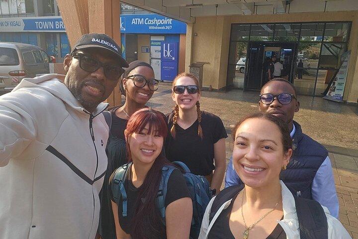 Kigali Airport Pick up and City tour Guide / Rwanda