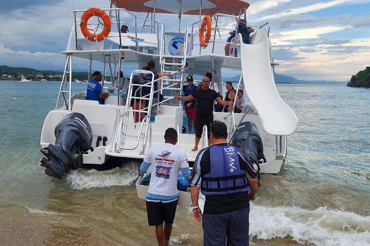 Party Boat Puerto Plata : Snorkeling, Buffet and Open Bar