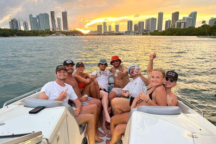 Miami Private Boat Cruise with a Captain