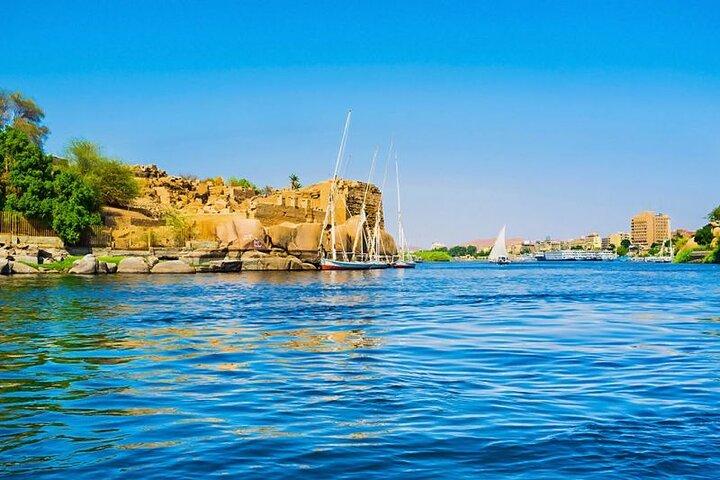 Private Felucca Sailing Tour Around Elephantine Island from Aswan