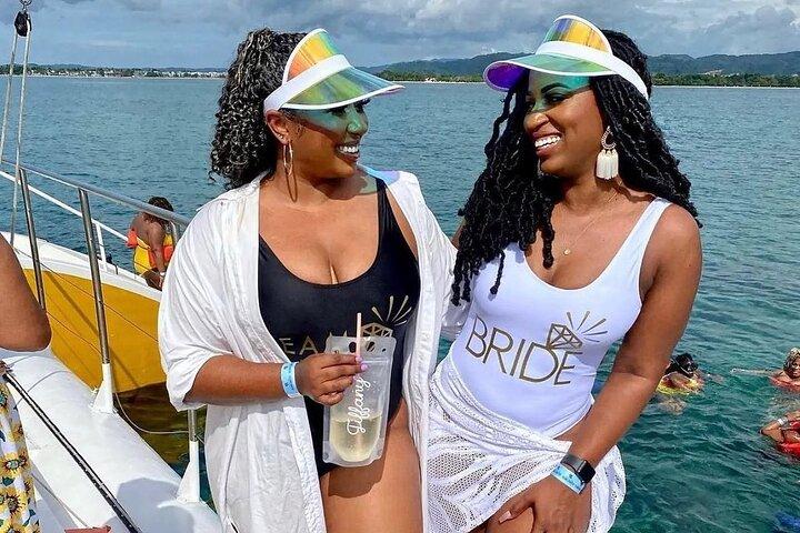 Negril Sunset Adults Only Party Booze Cruise with DJ