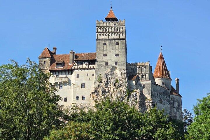 4 Days Private Tour of Translvania from Budapest to Bucharest
