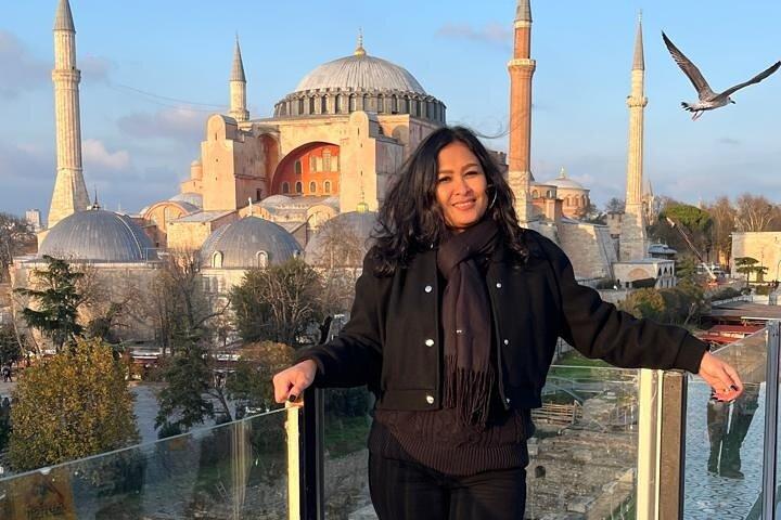 Private Guided Istanbul Tour – Hagia Sophia, Blue Mosque, Topkapi