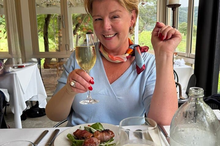 Luxury Hunter Valley Wine Tour with Fine Dining | From Sydney CBD