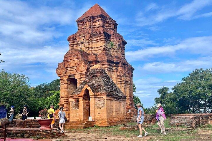 Mui Ne/Phan Thiet: Ta Cu Mountain with Cable Car, Sleeping Buddha
