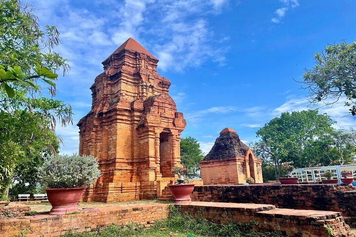 Mui Ne/Phan Thiet: Ta Cu Mountain with Cable Car, Sleeping Buddha