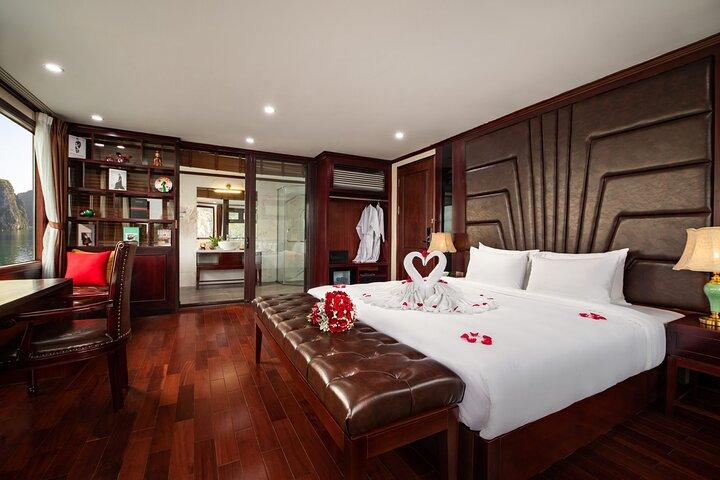 Halong Bay & Lan Ha Bay 2-Day 1-Night Luxury Cruise from Hanoi