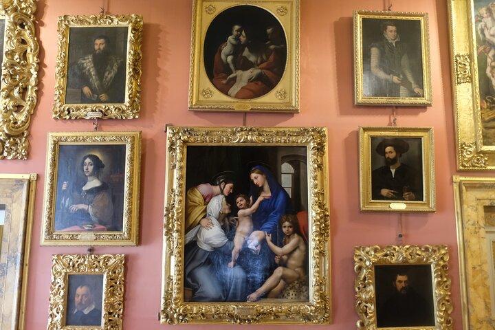 Private Tour Uffizi, Pitti Palace Vasarian Corridor & Royal Halls