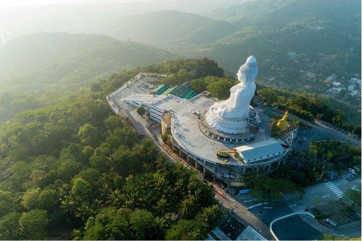 Phuket Sunrise Tour: Wat Chalong, Big Buddha & Local Market Visit
