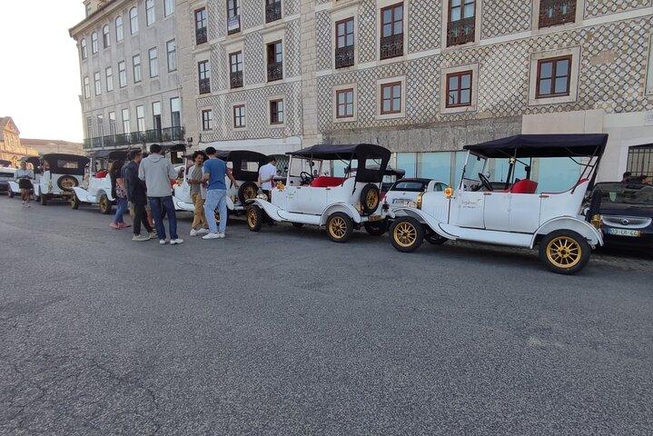 Lisbon Tuk Adventure: Secret Views, Hidden Streets Local Stories