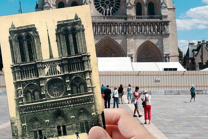 Private Tour of Central Paris: Icons, Secrets & Hidden Gems