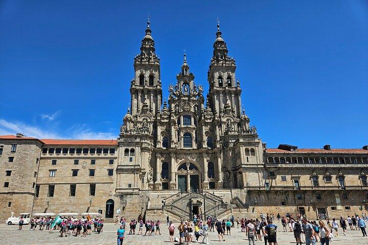 Transfer or Disposal- Porto to Santiago Compostela or reverse