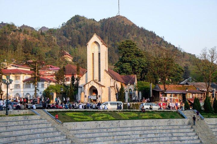 Sapa with Easy Rider: 2-Day Scenic Journey Through the Highlands